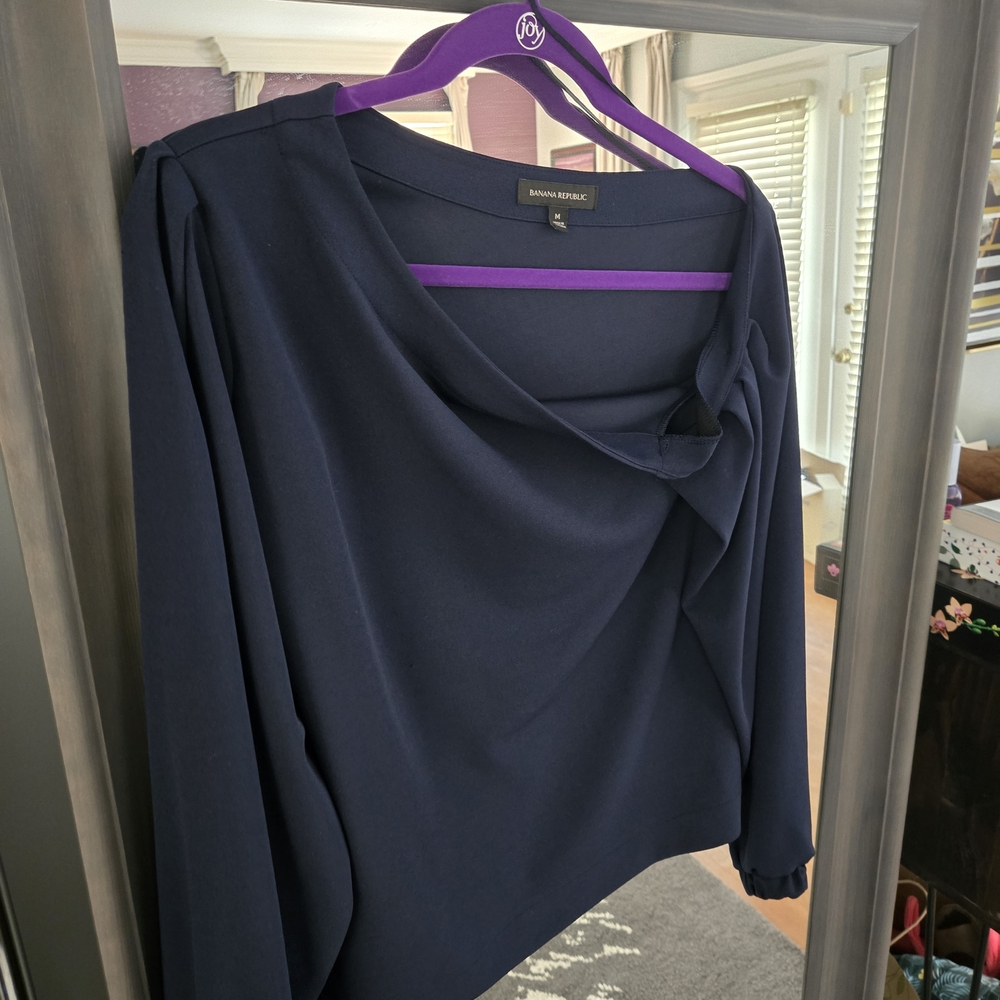 Banana Republic Asymetrical One Shoulder Top